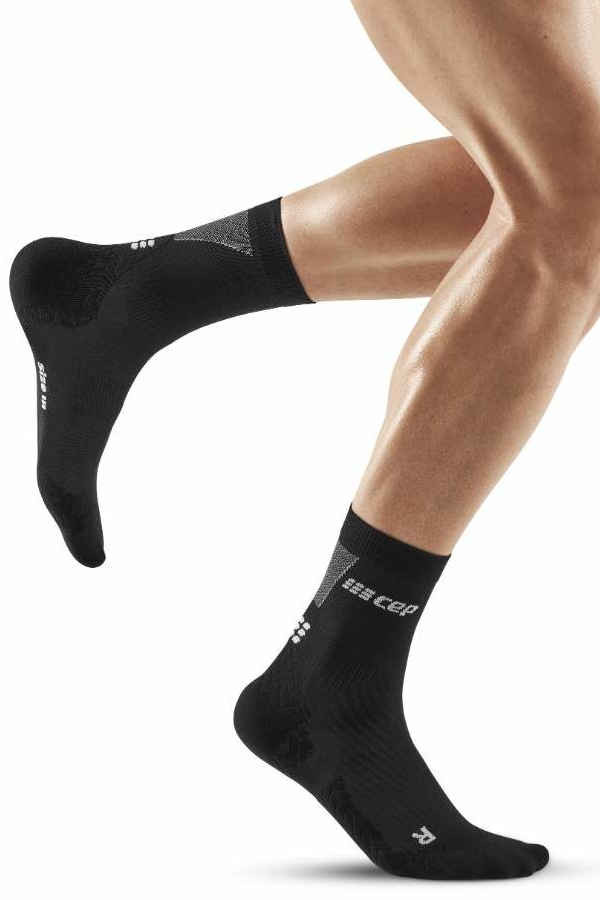 CEP ultralight short socks in weiss-grau