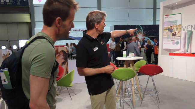 Strumpfvorstellung von Venosan am Stand von Lohmann & Rauscher